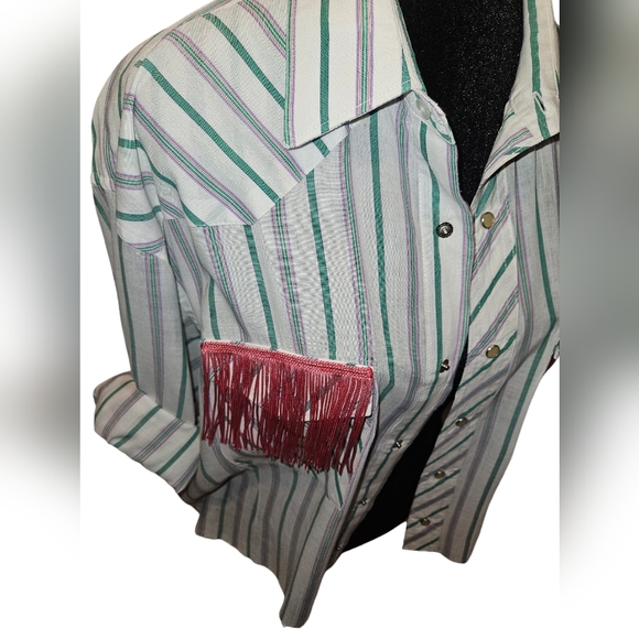 Custom Wrangler Button up Shirt - Picture 3 of 4
